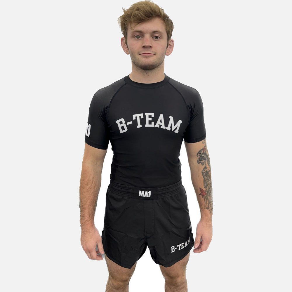 MA1 B-TEAM CLASSIC SHORT SLEEVE RASHGUARD
