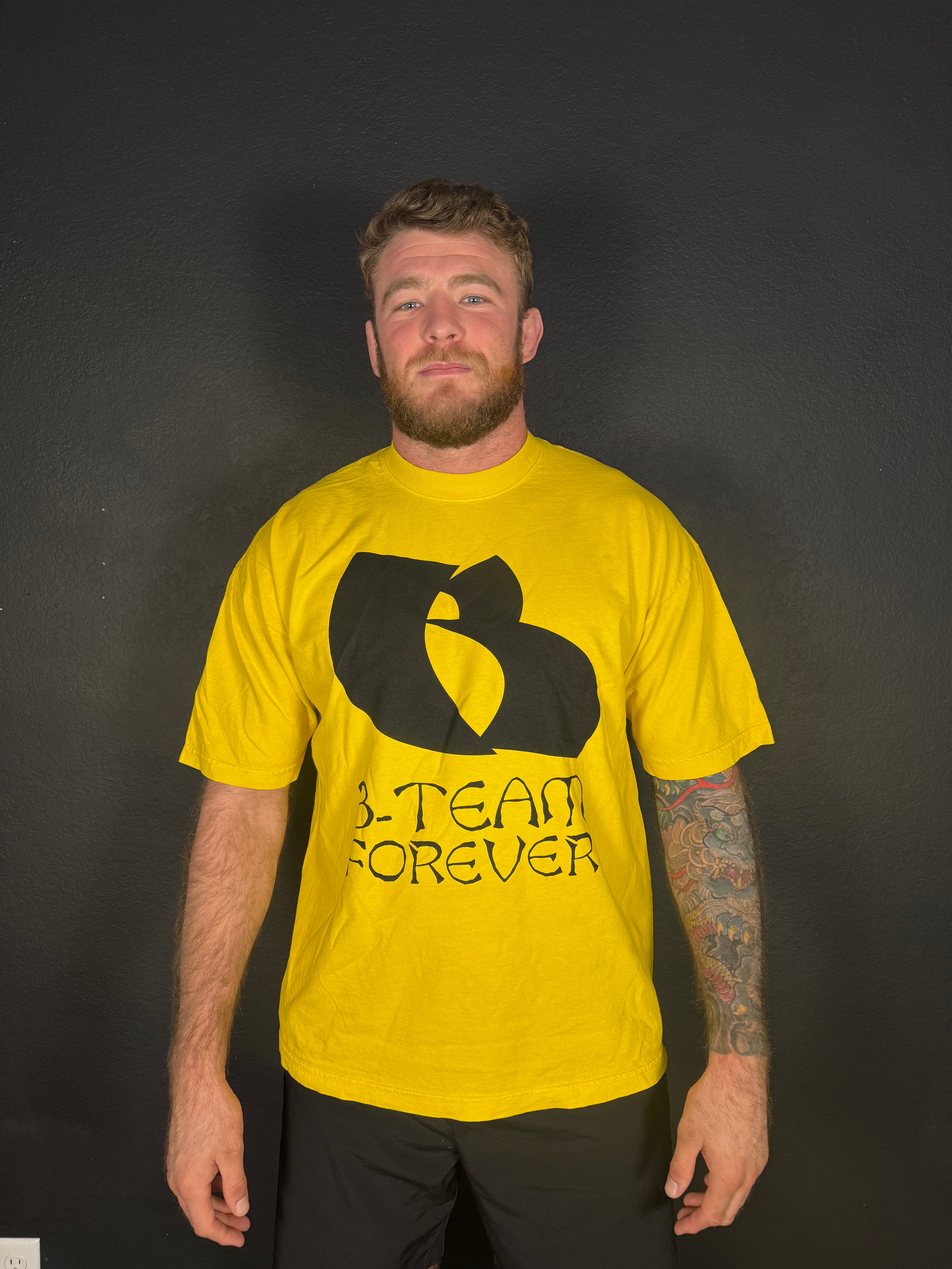 B-TEAM FOREVER CREW NECK T-SHIRT - YELLOW