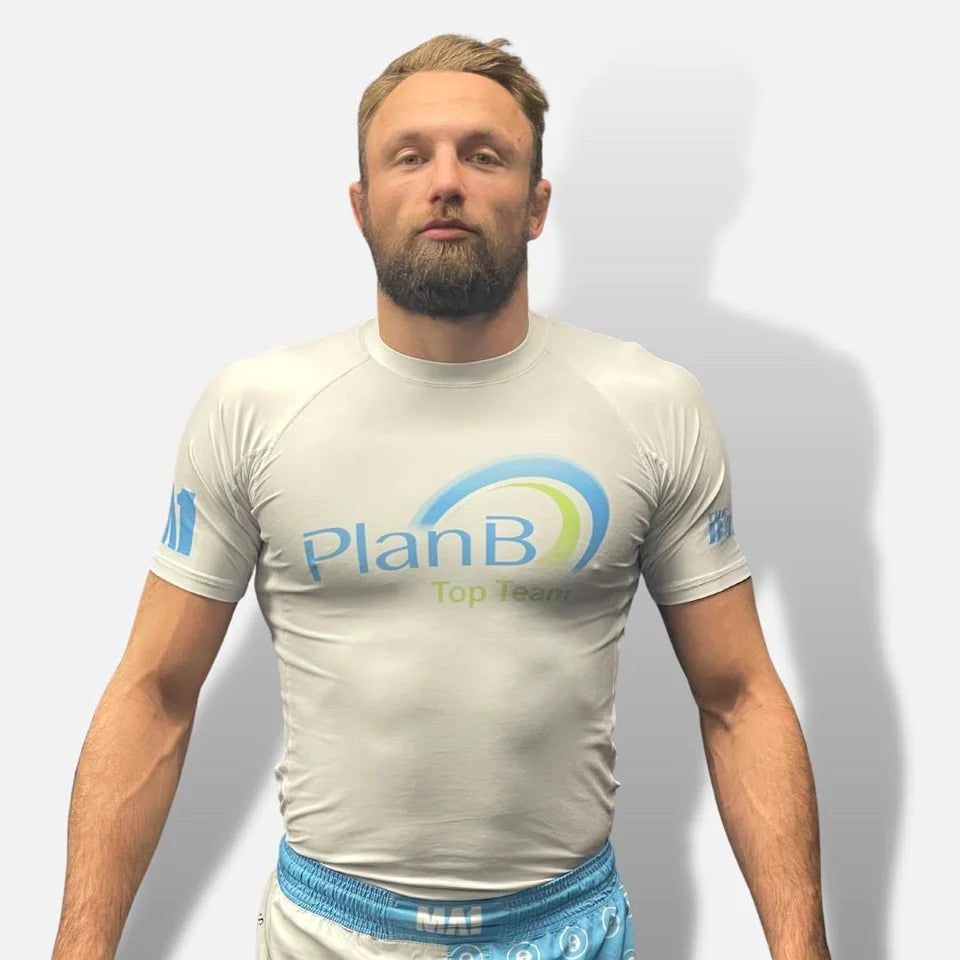 MA1 EL SEGUNDO FOXCATCHER SHORT SLEEVE RASH GUARD